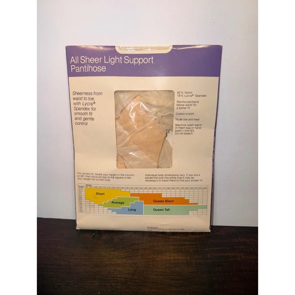 Vintage JCPenney Sandalfoot Extra Sheer‎ Light Support Pantihose Bone Short NIP